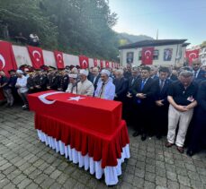 Şehit Piyade Üsteğmen Ayar, Trabzon'da son yolculuğuna uğurlandı