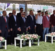 Sivas'ta 2. Uluslararası Muhsin Yazıcıoğlu Karakucak Güreş Festivali düzenlendi