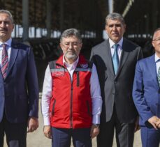 Tarım ve Orman Bakanı Yumaklı, Gaziantep'te destek ödemeleri hakkında konuştu: