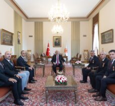 TBMM Başkanı Kurtulmuş, gazileri kabul etti