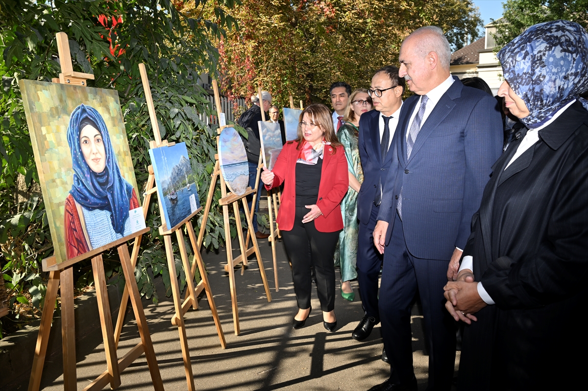 TBMM Başkanı Kurtulmuş, Moskova Yunus Emre Enstitüsünü ziyaretinde konuştu: