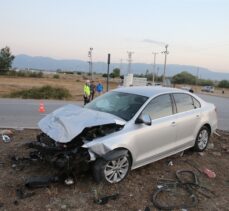 Tokat'ta iki otomobilin çarpıştığı kazada 1 kişi öldü, 3 kişi yaralandı