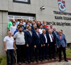 Trabzonspor'dan amatör kulüplere malzeme desteği