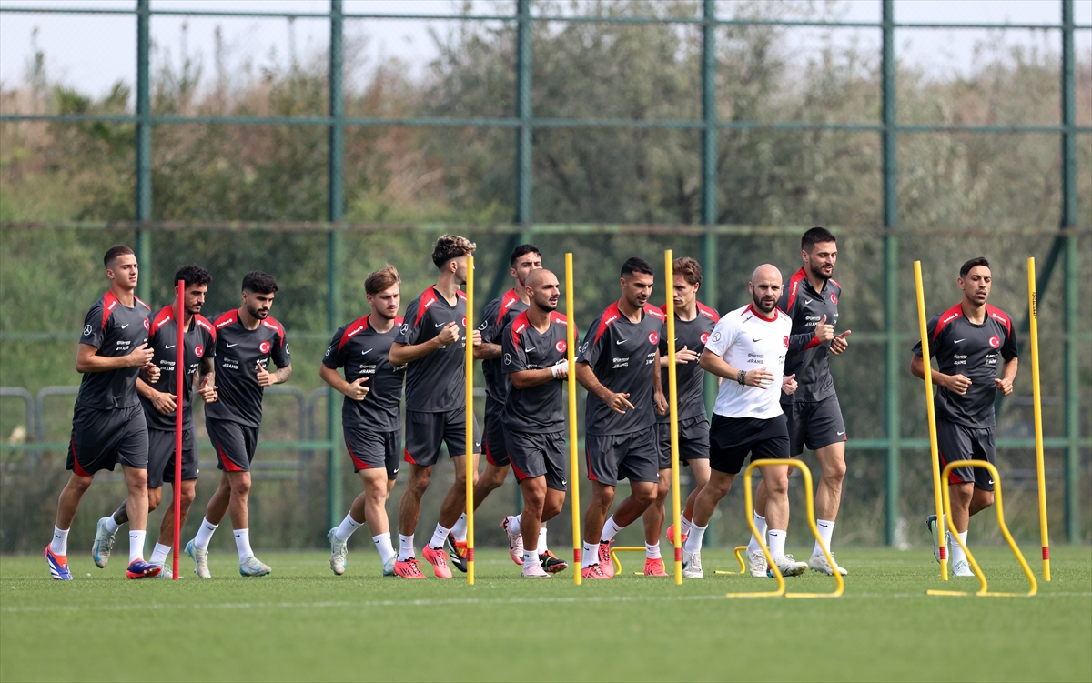 A Milli Futbol Takımı, İzlanda maçının hazırlıklarına başladı