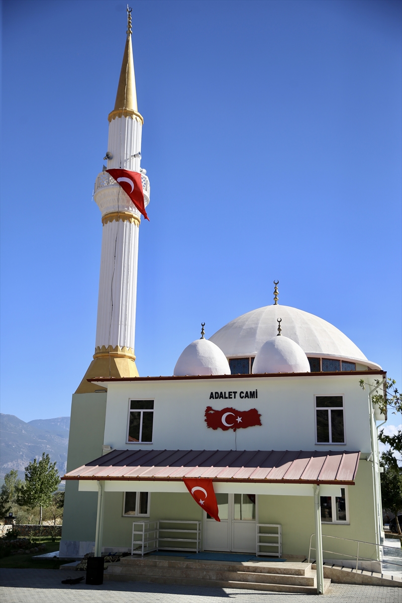 Adalet Bakanı Tunç, Seydikemer'de cami, eğitim merkezi ve kütüphane açılışı yaptı: