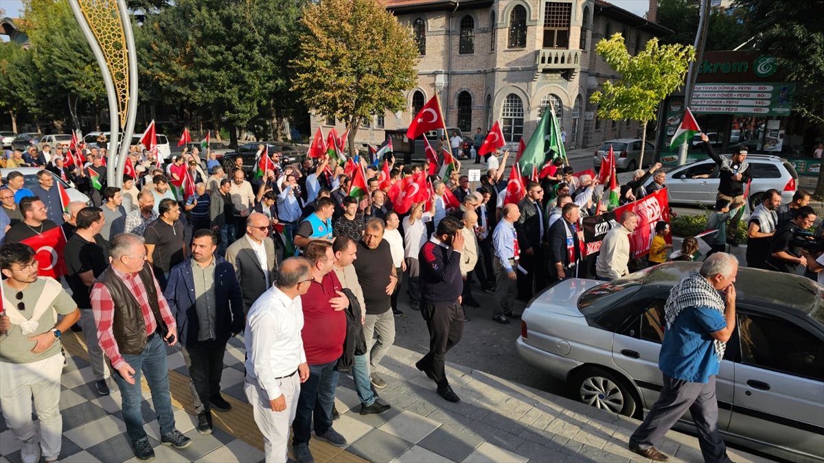 Afyonkarahisar ve Aksaray'da Filistin'e destek yürüyüşü düzenlendi