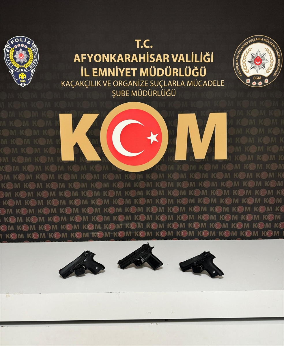 Afyonkarahisar'da kaçakçılık operasyonunda gözaltına alınan 2 şüpheli tutuklandı