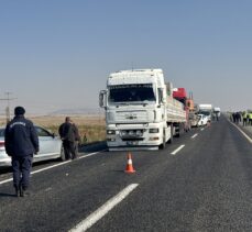 Afyonkarahisar'daki trafik kazasında karakol komutanı astsubay öldü, 15 kişi yaralandı