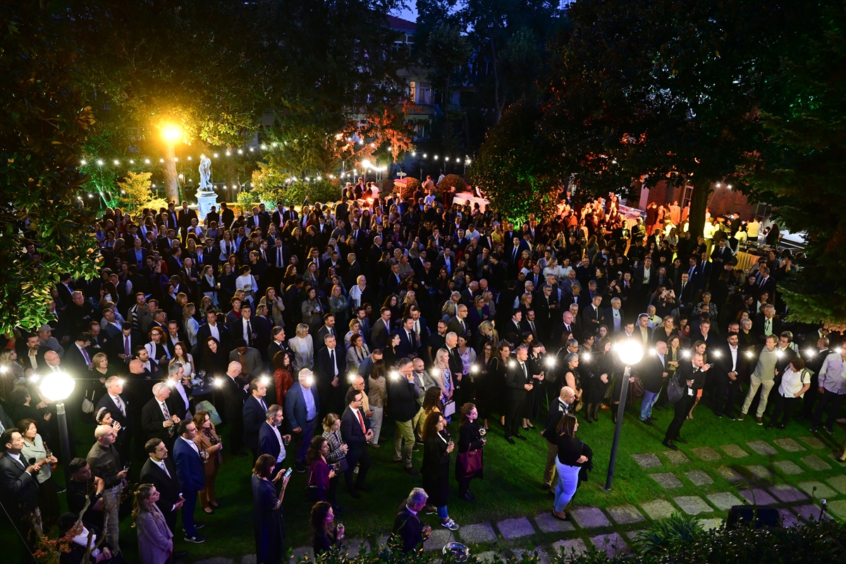 Almanya'nın İstanbul Başkonsolosluğunda Almanya Birlik Günü kutlandı