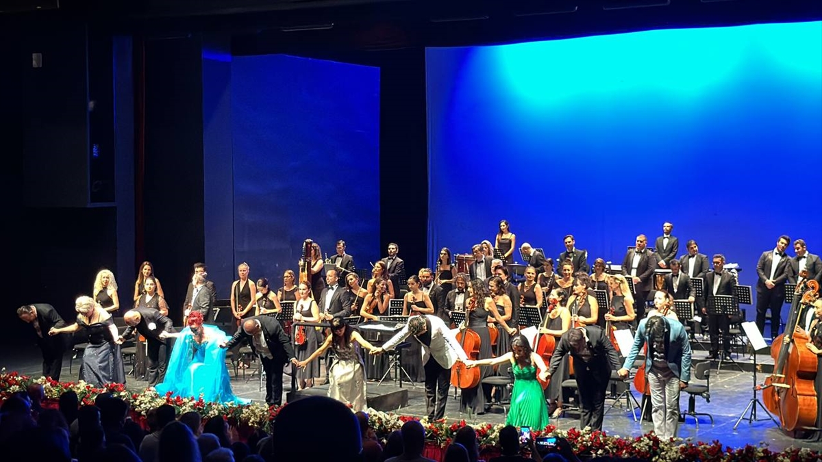 Antalya Devlet Opera ve Balesi “Gala Konser” ile yeni sezona başladı