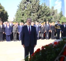 Bakü Türk Şehitliği'nde Türkiye Cumhuriyeti'nin 101. yılı dolayısıyla tören düzenlendi