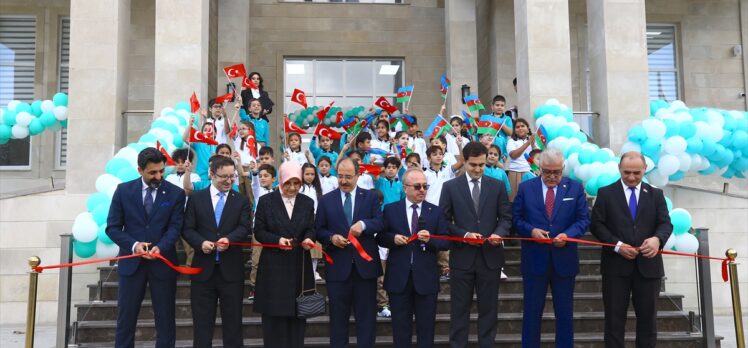 Bakü'de Azerbaycan Uluslararası Maarif Okulları'nın yeni kampüsü açıldı