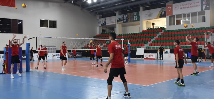 Cizre Belediyespor Erkek Voleybol Takımı, sezona play-off hedefiyle başlıyor