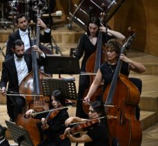 CSO, konser sezonunu Rus piyanist Lugansky ile açtı