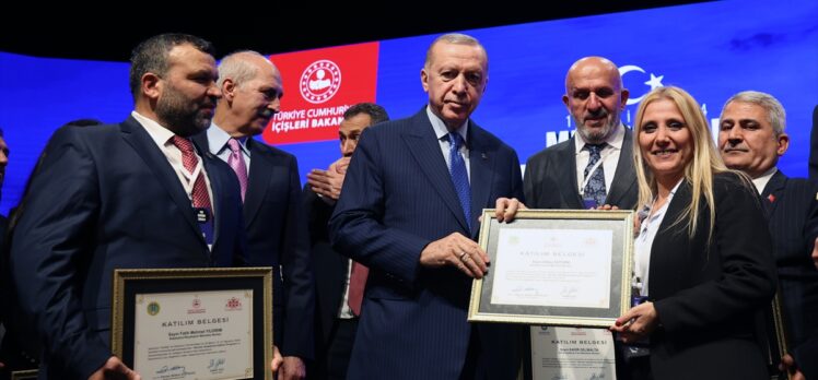 Cumhurbaşkanı Erdoğan, İstanbul Muhtarlar Buluşması'nda konuştu: (1)