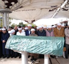 Din alimi Mahmut Ustaosmanoğlu'nun oğlu için cenaze töreni düzenlendi