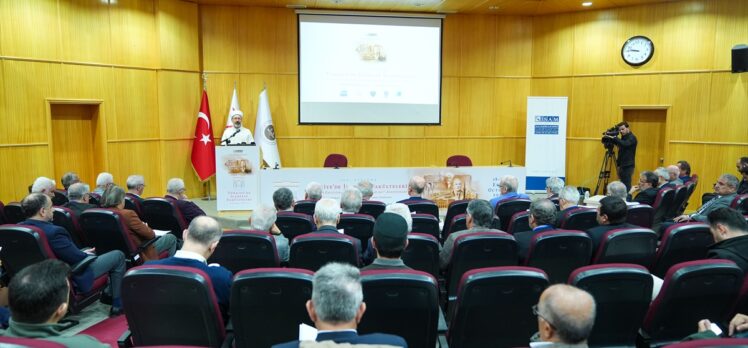 Diyanet İşleri Başkanı Erbaş “100. Yılında Türkiye'de İlahiyat Fakülteleri Uluslararası Sempozyumu”nda konuştu: