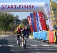 Edirne'de 15. Cumhuriyet Kupası Bisiklet Yol Yarışı düzenlendi