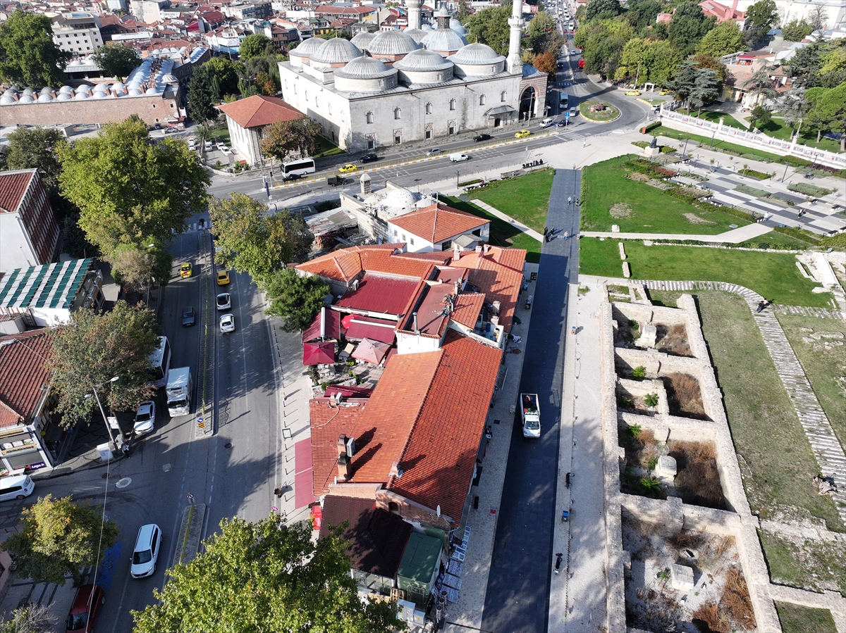 Edirne'deki Havlucular Hanı ve Mezit Bey Hamamı'nda restorasyon çalışmaları sürüyor