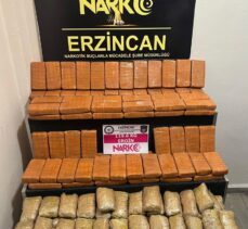 Erzincan'da bir kamyonda 119 kilo 600 gram eroin ele geçirildi