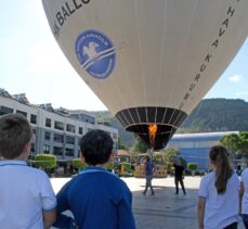 Fethiye'de 24. Uluslararası Ölüdeniz Hava Oyunları Festivali başladı