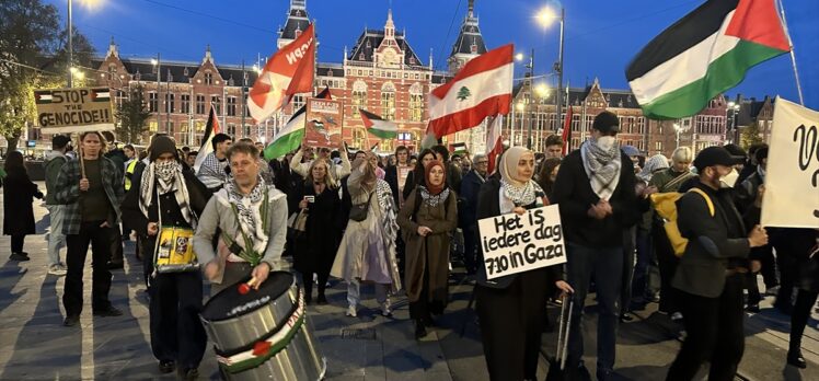 Gazze'de bir yıldır süren soykırım, Hollanda'da protesto edildi