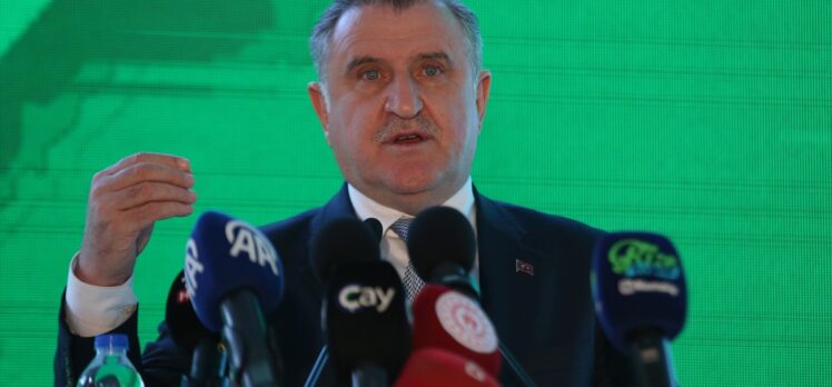 Gençlik ve Spor Bakanı Bak, UTMB Dünya Serisi Tanıtım Toplantısı'nda konuştu: