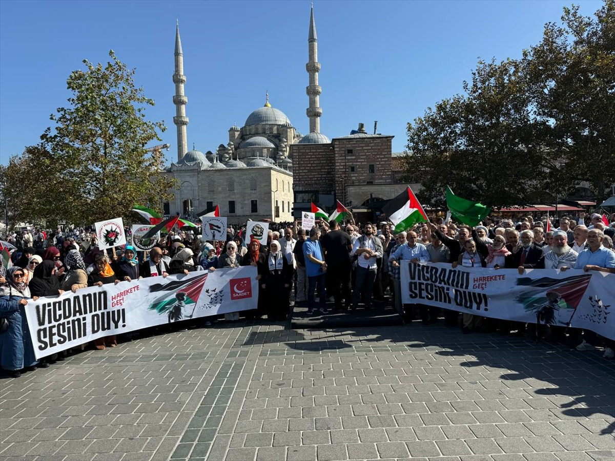 İsrail'in Filistin'e yönelik saldırıları İstanbul'da protesto edildi