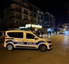 İzmir'de silahlı kavgada açılan ateşle ağır yaralanan polis memuru hayatını kaybetti