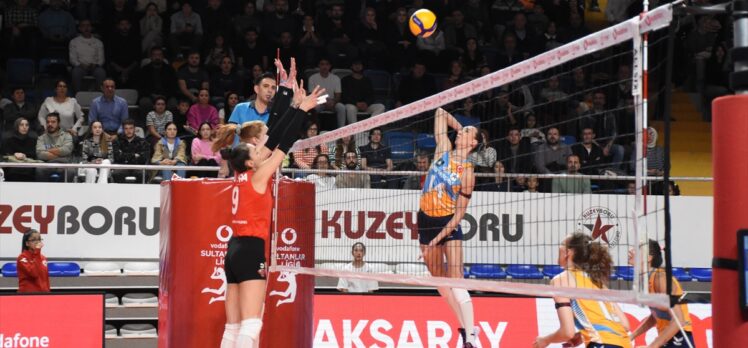 Voleybol: Vodafone Sultanlar Ligi