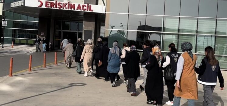 Manisa'da FETÖ operasyonunda yakalanan 2 şüpheli tutuklandı