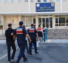 Mersin merkezli 4 ilde göçmen kaçakçılığı operasyonunda 2 şüpheli tutuklandı