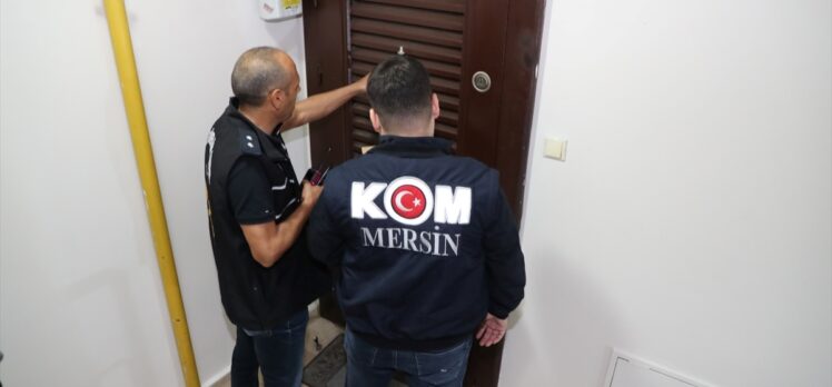 Mersin'de tefecilik yaptıkları iddiasıyla 5 zanlı tutuklandı