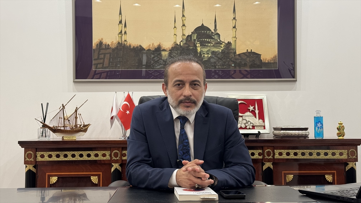 Müzisyen ve mütercim imam Levent, Tokyo Camisi'ne renk katmayı hedefliyor