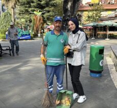 Rize Belediyesinden temizlik görevlisine doğum günü sürprizi