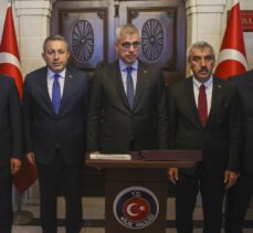 Sağlık Bakanı Memişoğlu, Kilis Valiliğini ziyaret etti