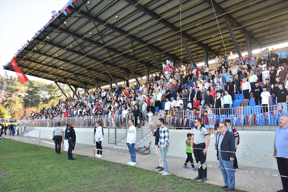 Trabzon'da “Efsanelerle Yeniden Futbol Turnuvası” sona erdi