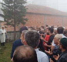 Trabzon'da okulda rahatsızlanarak vefat eden öğrencinin cenazesi toprağa verildi