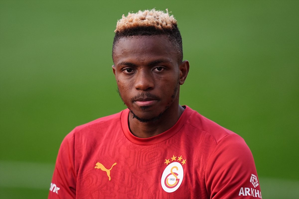 Victor Osimhen, Galatasaray'a geldiği için mutlu