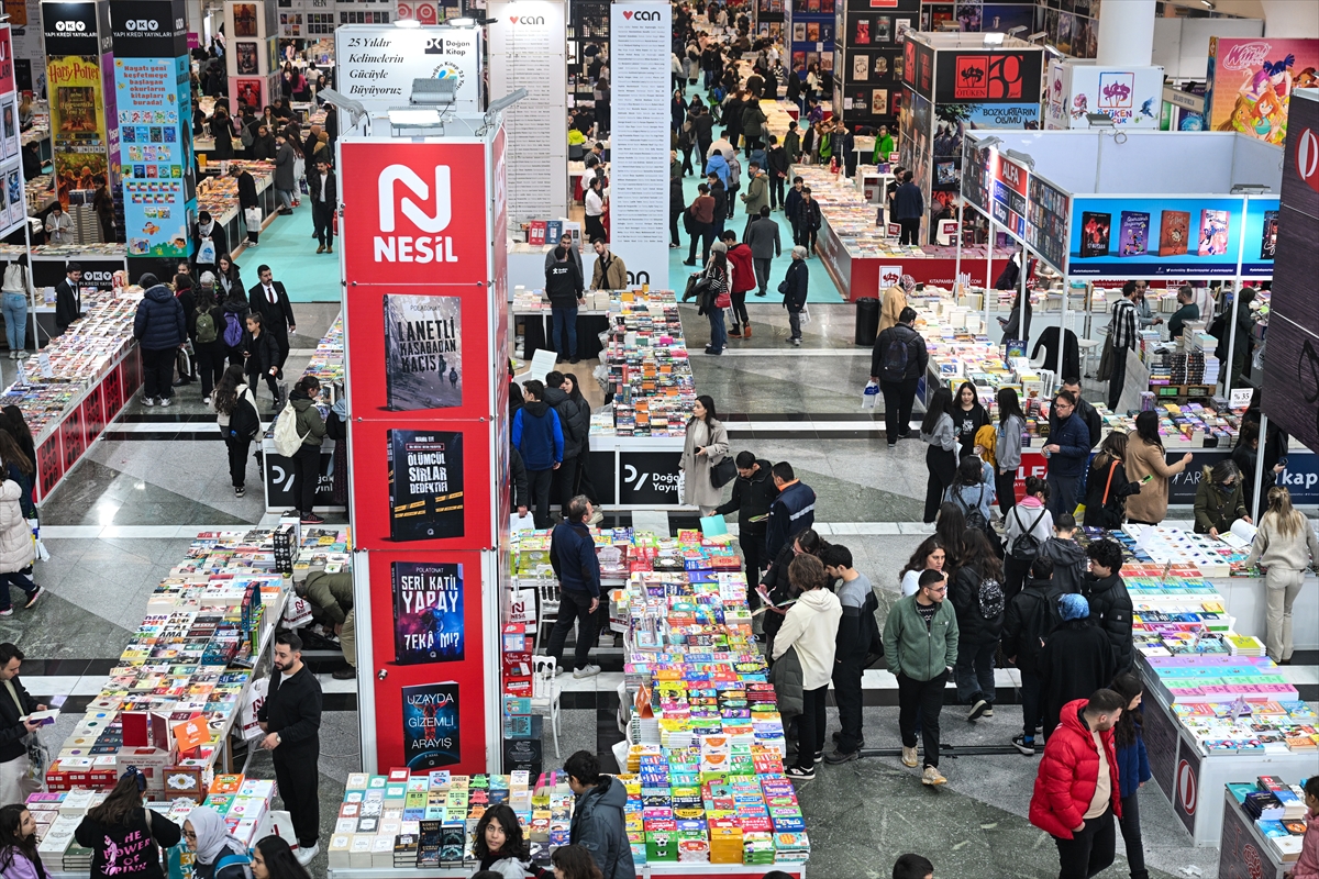 21. Ankara Kitap Fuarı kapılarını açtı