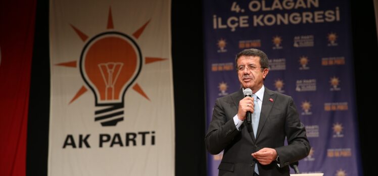 AK Parti Genel Başkan Yardımcısı Nihat Zeybekci, Denizli'de konuştu: