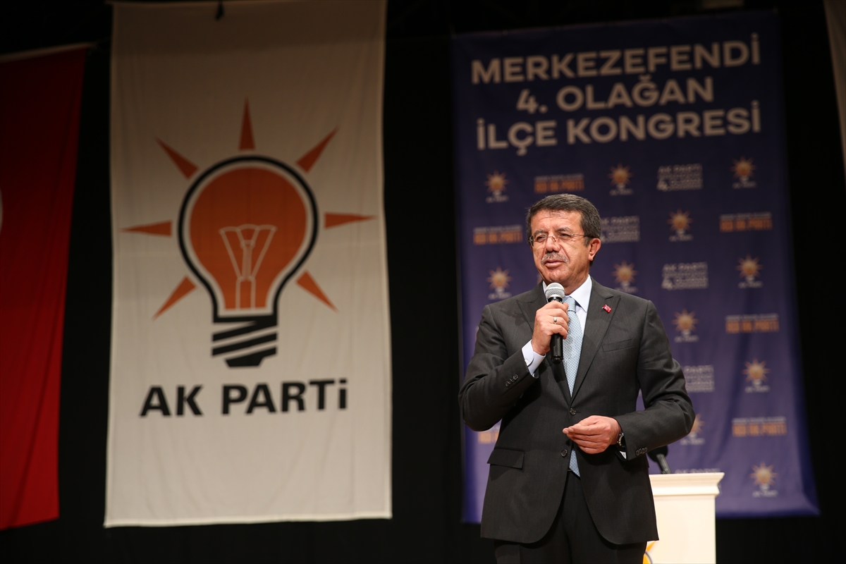 AK Parti Genel Başkan Yardımcısı Nihat Zeybekci, Denizli'de konuştu: