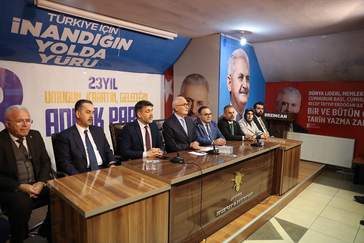 AK Parti Genel Başkan Yardımcısı Yılmaz, Erzincan'da konuştu: