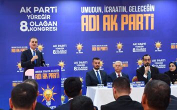 AK Parti Sözcüsü Ömer Çelik, Adana'da partisinin ilçe kongresinde konuştu: