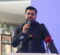 AK Parti'li İnan, partisinin Bornova İlçe Kongresi'nde konuştu: