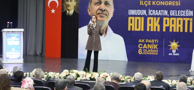 AK Parti'li Karaaslan, partisinin Canik İlçe Kongresi'nde konuştu: