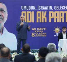 AK Parti'li Yılmaz, Samsun'da partisinin Kavak İlçe Kongresi'nde konuştu: