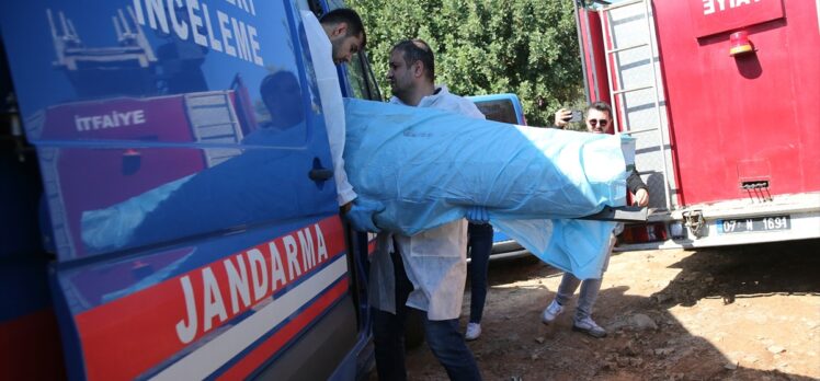 GÜNCELLEME – Alanya'da hava aracı ormanlık alana düştü