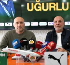 Alanyaspor'da teknik direktörlük görevine Sami Uğurlu getirildi