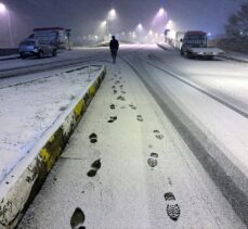 Kars ve Ardahan’da kar yağışı etkili oldu